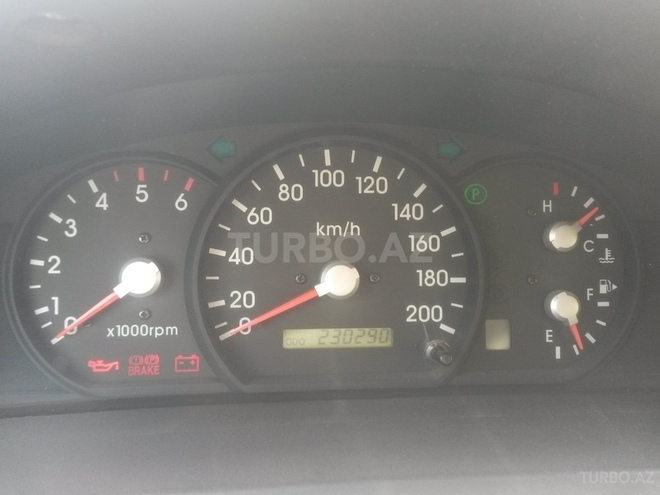 Kia Sorento 2004, 230,000 km - 2.5 л - Bakı
