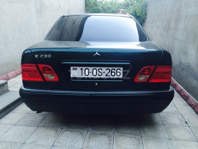 Mercedes E 230 1996, 350,000 km - 2.3 l - Bakı