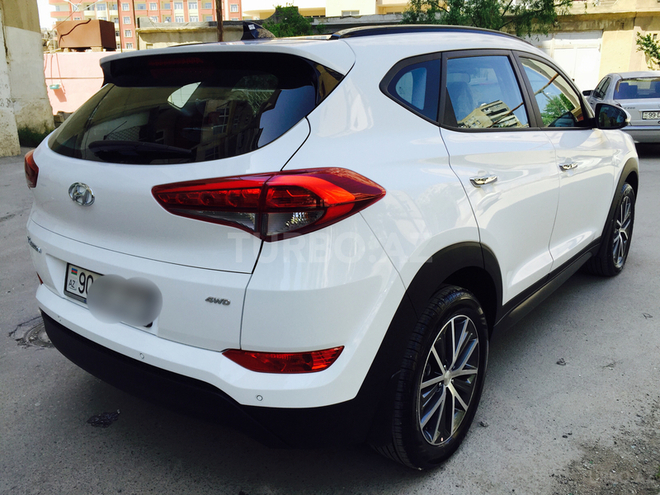 Hyundai ix35 2016, 900 km - 2.0 л - Bakı