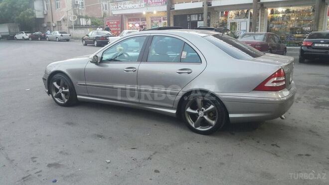 Mercedes C 250 2005, 176,000 km - 2.5 l - Bakı