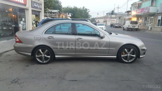 Mercedes C 250 2005, 176,000 km - 2.5 l - Bakı
