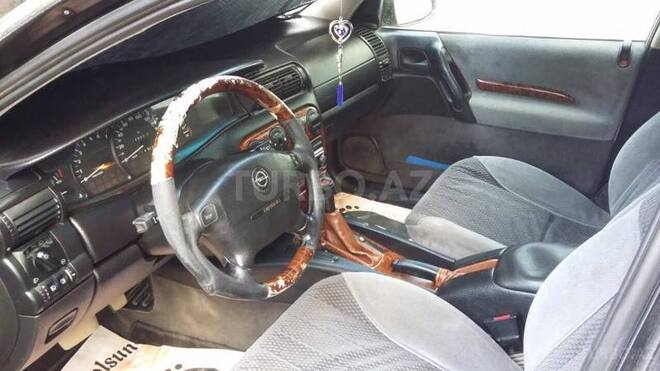 Opel Omega 1997, 220,000 km - 2.0 l - Bakı
