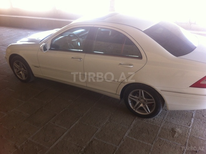 Mercedes E 240 2000, 209,346 km - 2.4 л - Şirvan