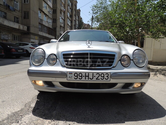 Mercedes E 240 2000, 294,000 km - 2.4 л - Bakı