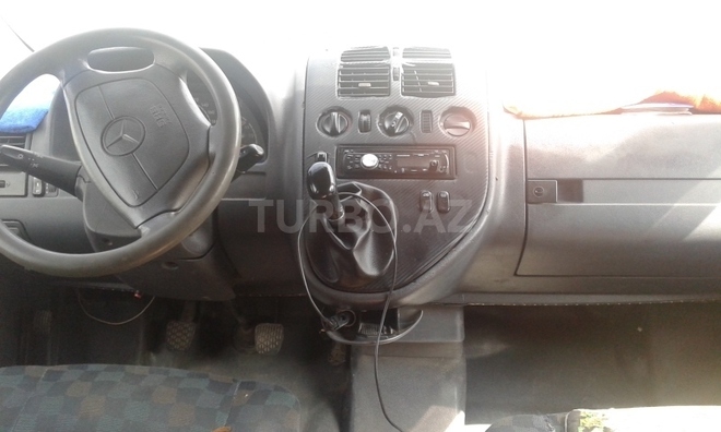 Mercedes Vito 1999, 408,116 km - 2.2 l - Qusar