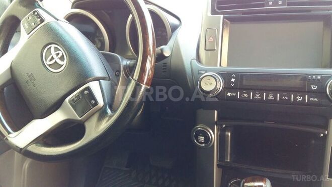 Toyota Prado 2010, 73,200 km - 2.7 l - Bakı