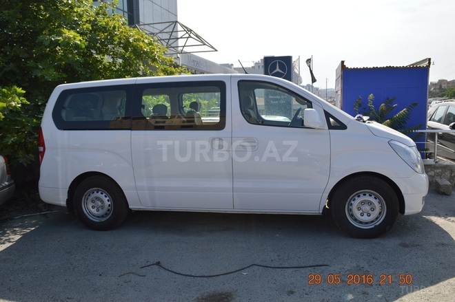 Hyundai H-1 2012, 183,000 km - 2.5 l - Bakı