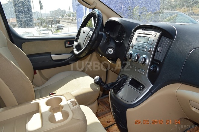 Hyundai H-1 2012, 183,000 km - 2.5 l - Bakı