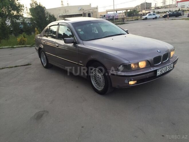 BMW 523 1998, 247,000 km - 2.5 l - Sumqayıt
