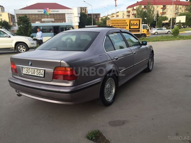 BMW 523 1998, 247,000 km - 2.5 l - Sumqayıt