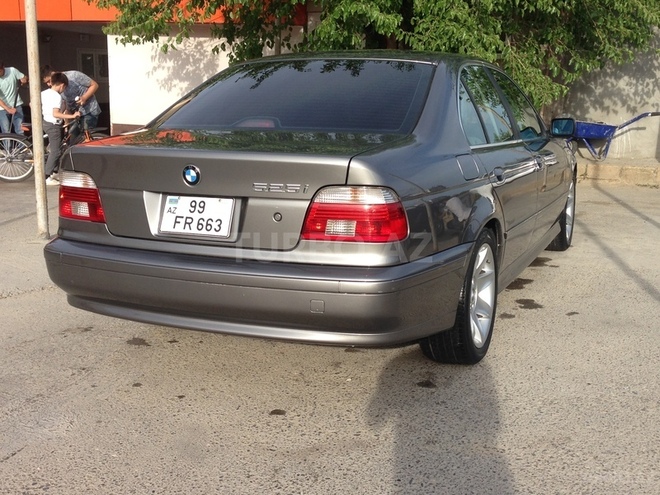 BMW 525 2002, 132,600 km - 2.5 l - Bakı
