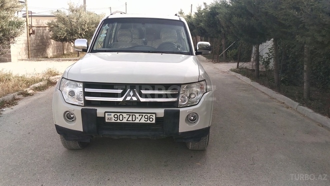 Mitsubishi Pajero 2007, 140,000 km - 0.3 l - Bakı