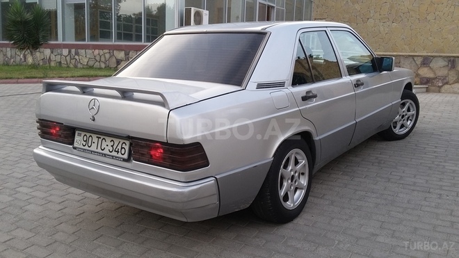 Mercedes 190 1991, 255,000 km - 2.6 l - Bakı