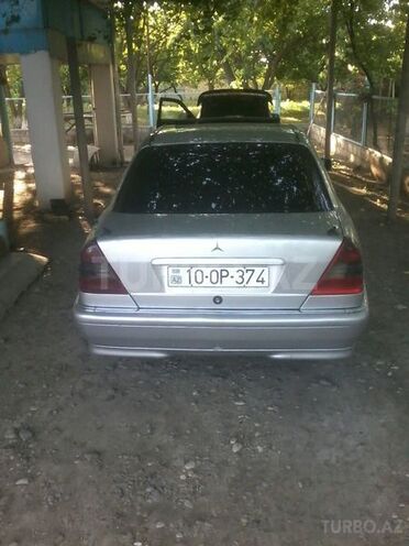 Mercedes C 250 1997, 267,400 km - 2.5 l - Bakı