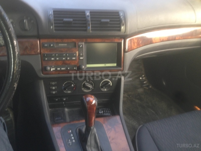 BMW 525 1999, 281,000 km - 2.5 l - Bakı