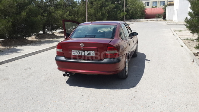 Opel Vectra 1997, 230,000 km - 1.8 l - Bakı