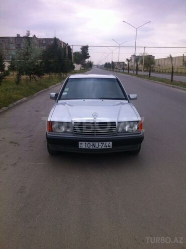 Mercedes 190 1993, 375,000 km - 2.0 l - Sumqayıt