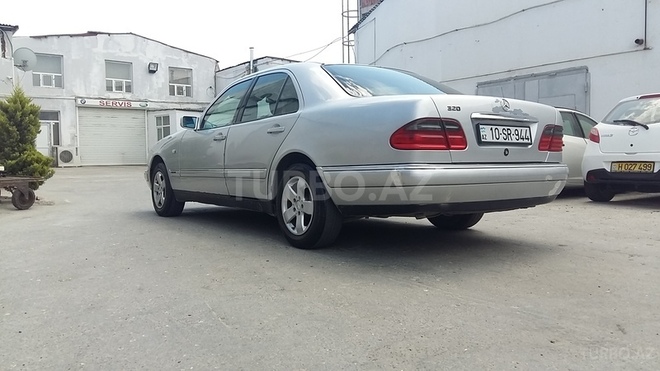 Mercedes E 230 1997, 348,555 km - 2.3 l - Bakı