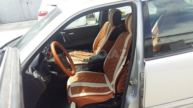 Mercedes E 230 1997, 348,555 km - 2.3 l - Bakı