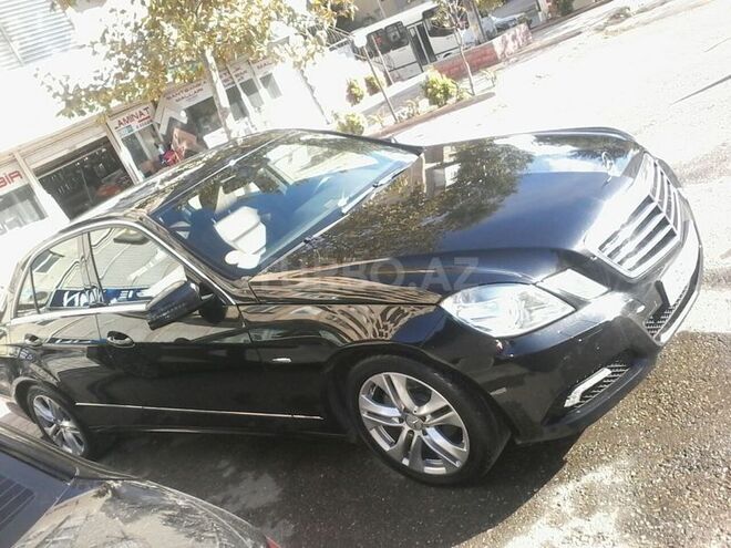 Mercedes E 220 2009, 169,000 km - 2.2 l - Bakı