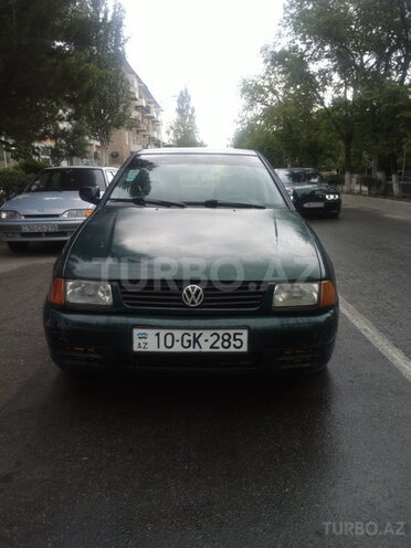 Volkswagen Polo 1997, 160,000 km - 1.6 l - Sumqayıt