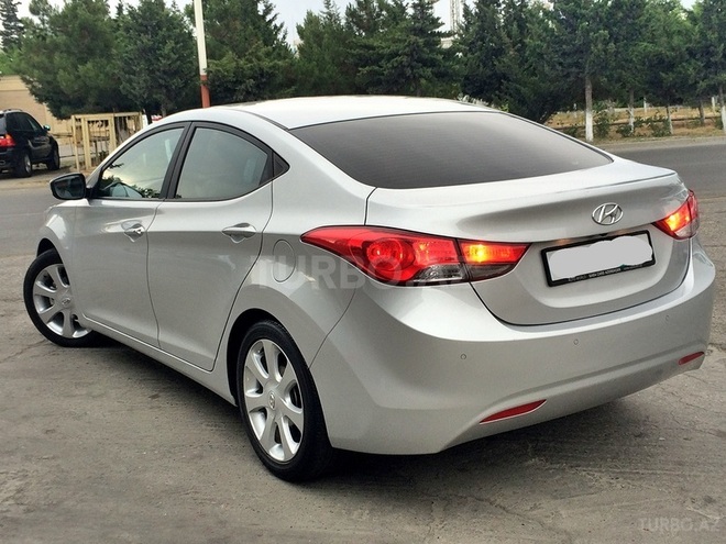 Hyundai Elantra 2013, 62,069 km - 1.8 l - Bakı