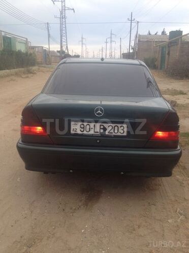 Mercedes C 220 2000, 350,000 km - 2.2 l - Bakı