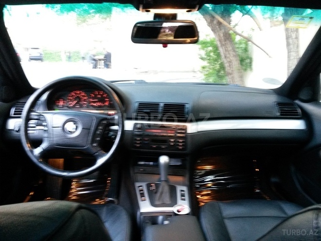 BMW 325 2004, 212,000 km - 2.5 l - Bakı