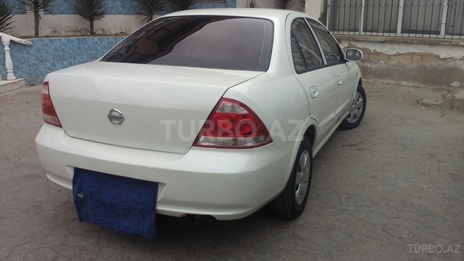Nissan Sunny 2010, 112,000 km - 1.6 l - Bakı