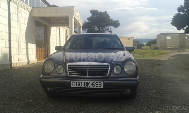 Mercedes E 230 1995, 301,000 km - 2.3 л - Şəmkir