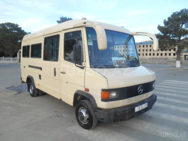 Mercedes  1990, 567,550 km - 2.9 l - Mingəçevir