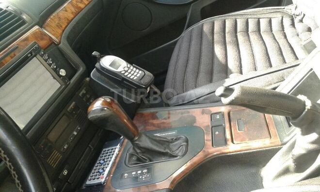 BMW 523 1997, 250,000 km - 0.3 l - Bakı