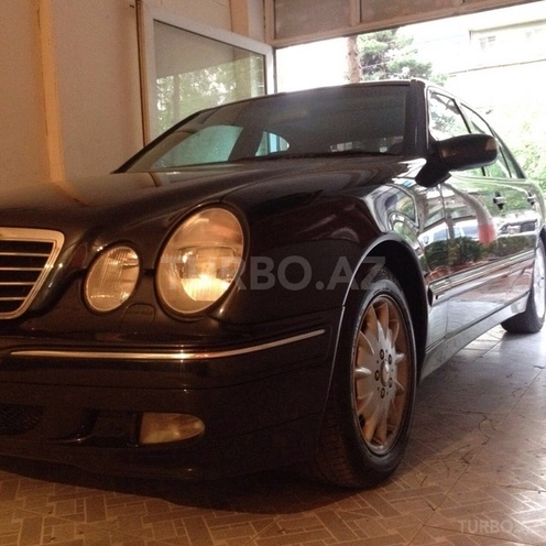 Mercedes E 270 2000, 198,200 km - 2.7 l - Bakı