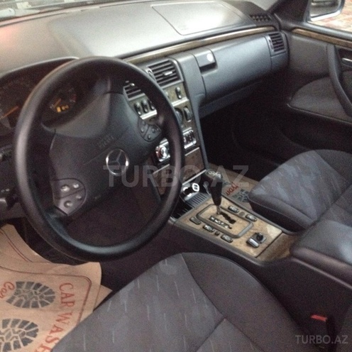 Mercedes E 270 2000, 198,200 km - 2.7 l - Bakı