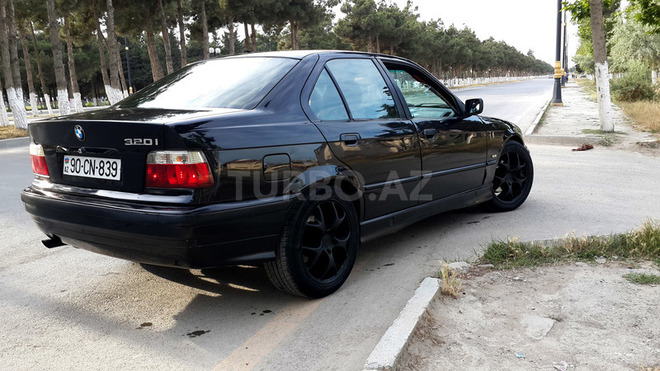BMW 320 1996, 290,000 km - 2.0 l - Bakı