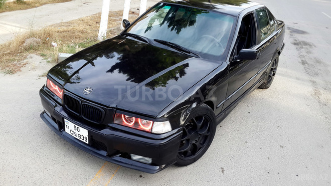 BMW 320 1996, 290,000 km - 2.0 l - Bakı