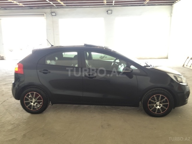 Kia Rio 2011, 109,789 km - 1.4 l - Sumqayıt