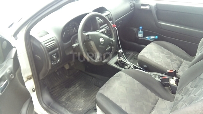 Opel Astra 1998, 299,000 km - 1.6 л - Bakı