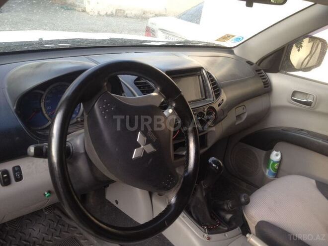 Mitsubishi L200 2007, 170,000 km - 2.5 л - Bakı
