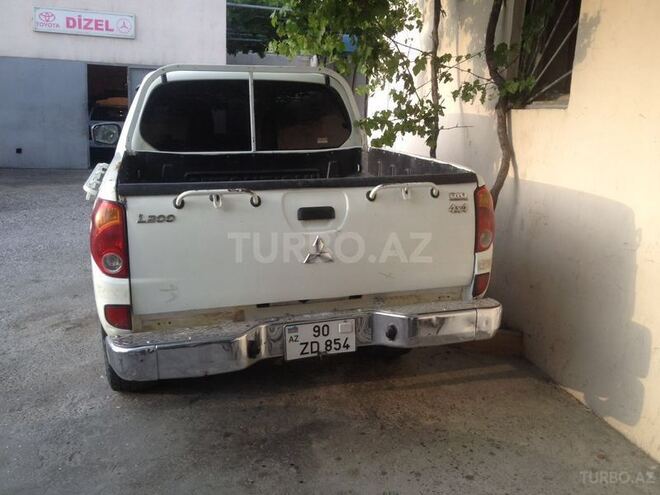 Mitsubishi L200 2007, 170,000 km - 2.5 л - Bakı