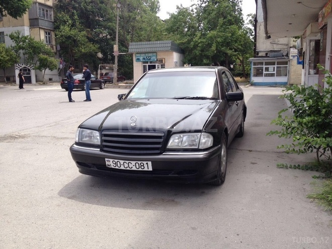 Mercedes C 230 1998, 196,000 km - 2.3 l - Bakı