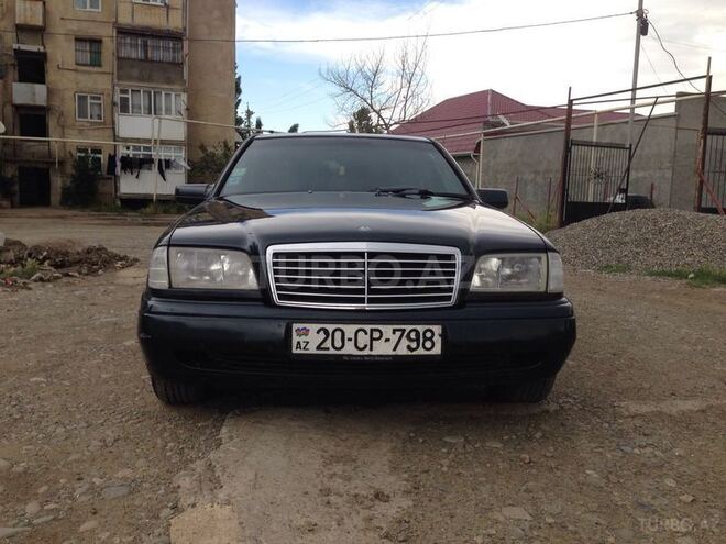 Mercedes C 180 1997, 318,000 km - 1.8 л - Gəncə