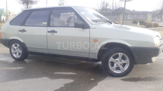 LADA (VAZ) 2109 2000, 269,000 km - 1.5 л - Quba