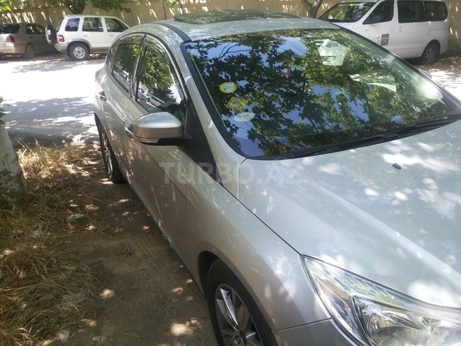 Ford Focus 2013, 43,125 km - 1.6 l - Bakı