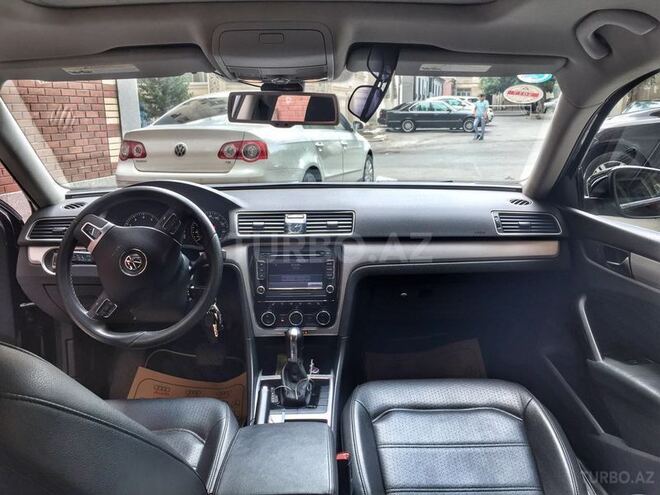 Volkswagen Passat 2012, 81,000 km - 2.5 l - Bakı