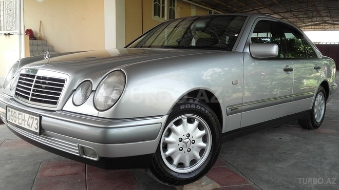 Mercedes E 200 1998, 239,400 km - 2.0 л - Bakı