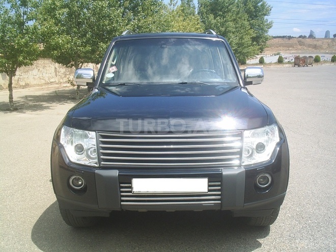 Mitsubishi Pajero 2008, 86,000 km - 3.0 l - Bakı