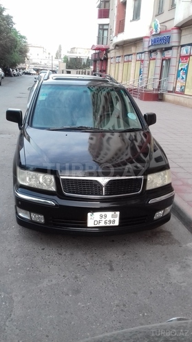 Mitsubishi Chariot 2002, 280,000 km - 2.4 l - Bakı