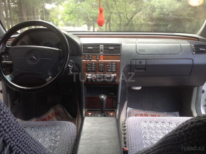 Mercedes C 200 1996, 247,000 km - 2.0 l - Sumqayıt
