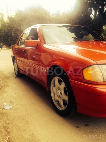 Mercedes C 230 2000, 212,600 km - 2.3 l - Bakı